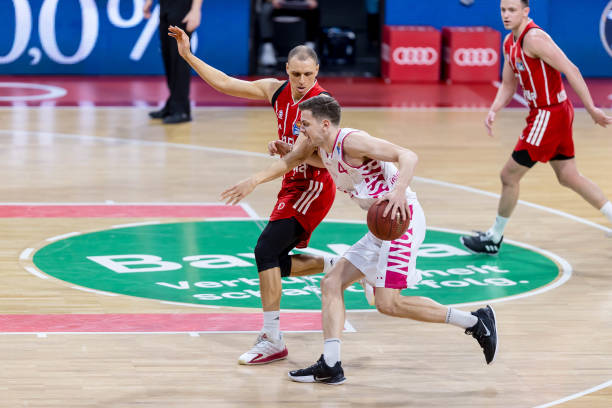 多线作战的 多线作战的